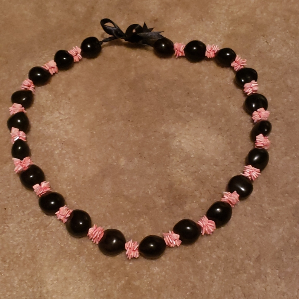 Hawaiian necklace
